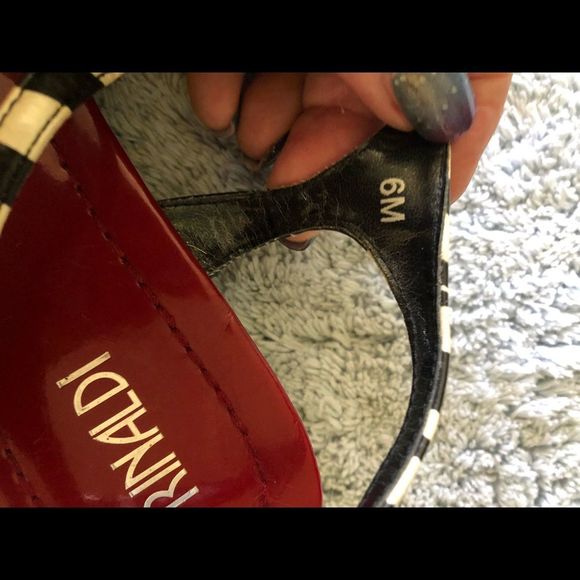 Rinaldi sandals size 7 - Picture 4 of 5